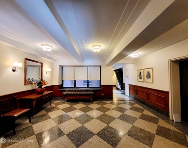 245 East 37th Street - Photo Thumbnail 5