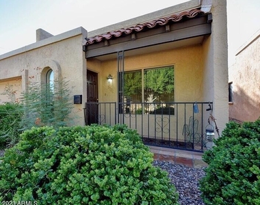 5326 N Las Casitas Place - Photo Thumbnail 0