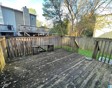 1738 14th Terrace - Photo Thumbnail 3