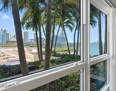 1111 Brickell Bay Dr - Photo Thumbnail 28