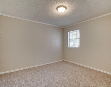 5121 Clubview Drive - Photo Thumbnail 21