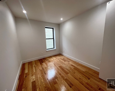 1250 Flatbush Avenue - Photo Thumbnail 12