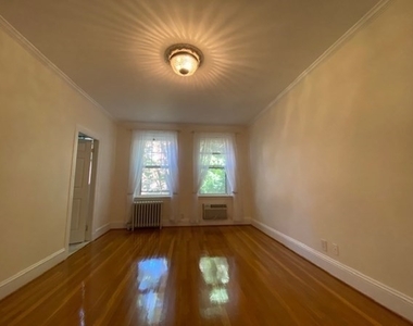 311 Tappan St - Photo Thumbnail 15