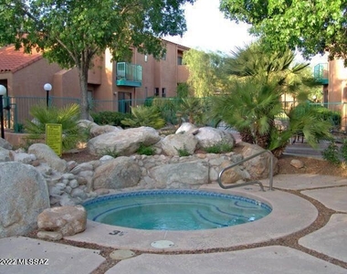 5051 N Sabino Canyon Road - Photo Thumbnail 31