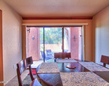 5051 N Sabino Canyon Road - Photo Thumbnail 16