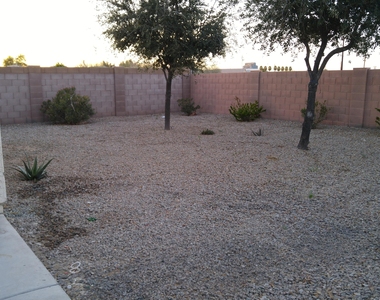 10634 W Papago Street - Photo Thumbnail 2