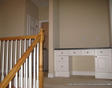 1293 Creekside Place - Photo Thumbnail 11