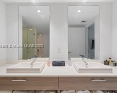 1300 S Miami Ave Unit 4809 - Photo Thumbnail 23