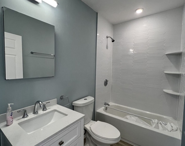 158 Morrison Ave Apt 1 - Photo Thumbnail 14