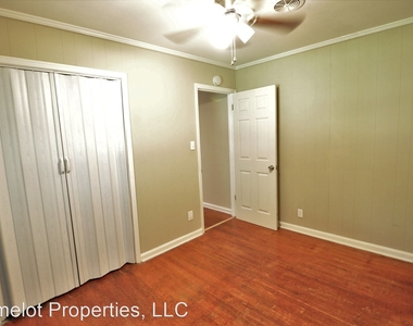 4247 Southwood Dr. - Photo Thumbnail 21