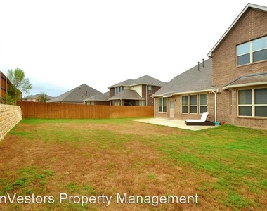 8408 Rocky Bluff Dr - Photo Thumbnail 29