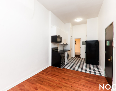 802 Knickerbocker Ave brooklyn - Photo Thumbnail 2