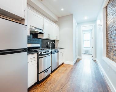 222 Bushwick Avenue - Photo Thumbnail 8