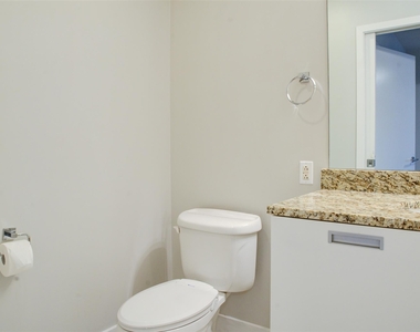 1133 Metropolitan Avenue - Photo Thumbnail 33