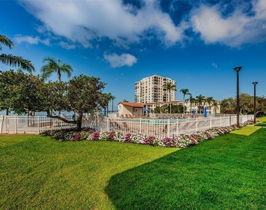 6291 Bahia Del Mar Circle - Photo Thumbnail 19