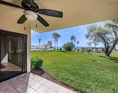 6291 Bahia Del Mar Circle - Photo Thumbnail 17