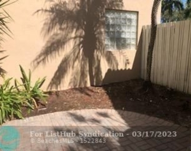 1115 Papaya St - Photo Thumbnail 14