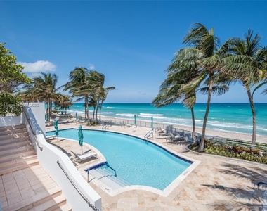 3535 S Ocean Dr - Photo Thumbnail 25