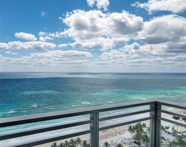 3535 S Ocean Dr - Photo Thumbnail 16