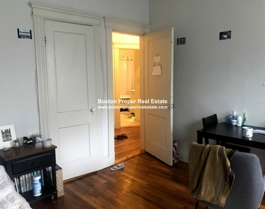 211 Park Dr Apt 25 - Photo Thumbnail 2