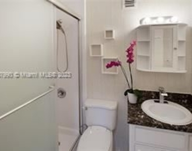 2451 Brickell Ave 2g - Photo Thumbnail 15