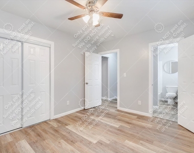 909 Astoria Ave - Photo Thumbnail 17