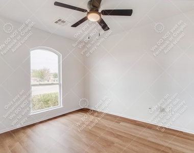 9905 Summerhill Ln - Photo Thumbnail 4