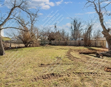 5320 N Tulsa Ave - Photo Thumbnail 22