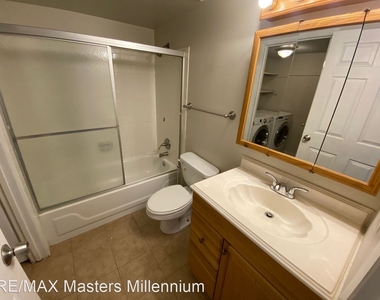 12490 E Cornell Avenue Apt. 104 - Photo Thumbnail 6