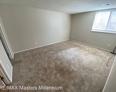 12490 E Cornell Avenue Apt. 104 - Photo Thumbnail 8