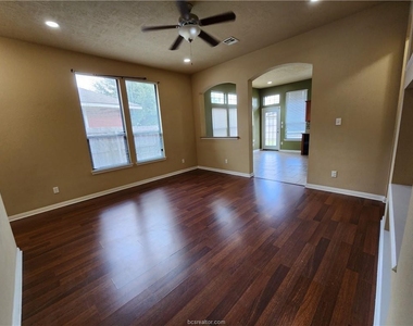 3802 Turkey Meadow Court - Photo Thumbnail 6