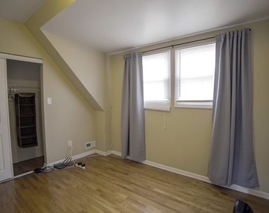 1404 N Noble Street - Photo Thumbnail 4