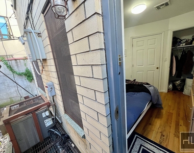 112 Leonard Street - Photo Thumbnail 4