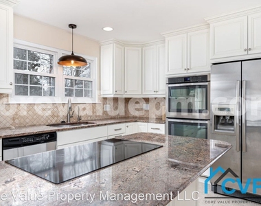 2488 Symphony Ln - Photo Thumbnail 10