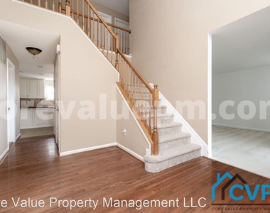 2488 Symphony Ln - Photo Thumbnail 3