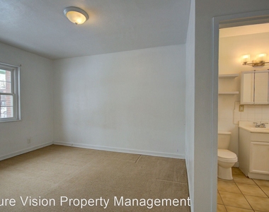 923 N Prairie Ave - Photo Thumbnail 4