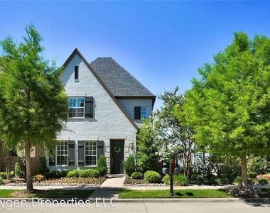 2221 Longwood Drive - Photo Thumbnail 0