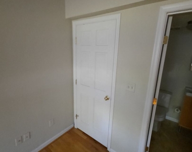 3806 Hickory Ave - Photo Thumbnail 5