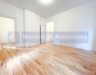 255 Fort Washington Avenue - Photo Thumbnail 1