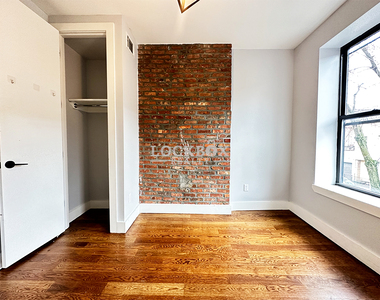17-21 Putnam Avenue - Photo Thumbnail 12