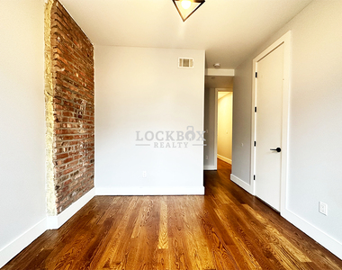 17-21 Putnam Avenue - Photo Thumbnail 13