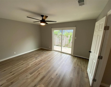 2705  Mulford Cv - Photo Thumbnail 33