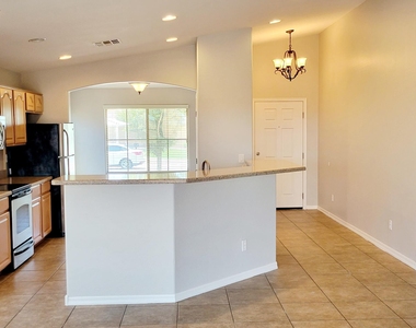 30569 N Opal Drive - Photo Thumbnail 5