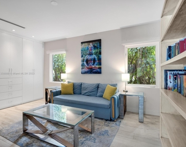 10125 Biscayne Blvd - Photo Thumbnail 40