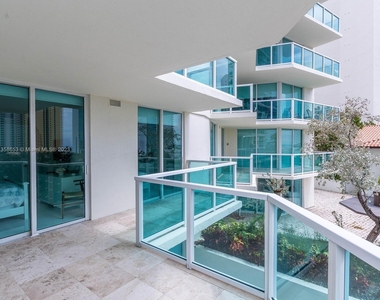 200 Sunny Isles Blvd - Photo Thumbnail 19