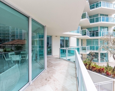 200 Sunny Isles Blvd - Photo Thumbnail 37