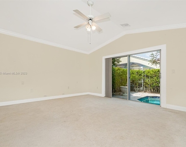 15251 Wilshire Way - Photo Thumbnail 11