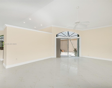 15251 Wilshire Way - Photo Thumbnail 1