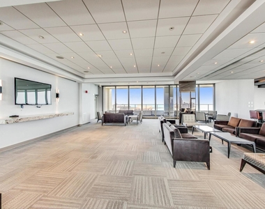 2800 N Lake Shore Drive - Photo Thumbnail 25