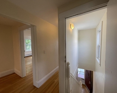 272 Newtonville Ave - Photo Thumbnail 3